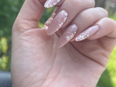 summer nails by Rebecca Orme